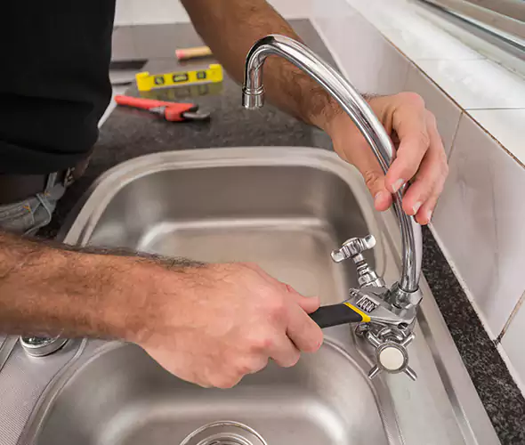 Local Experts for Faucet Repair in Dix Hills, NY:Schedule Affordable Faucet Repair Services with Us