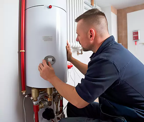 Expert Plumber for Gas Water Heater Replacement in Dix Hills, NY: Schedule Affordable Replacement Services with Us