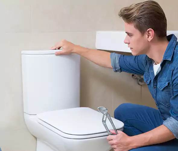 Expert Plumber for Toilet Replacement in Dix Hills, NY: Schedule Affordable Toilet Replacement Services with Us